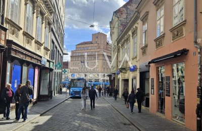 Zagreb, Zentrum, Radićeva – 100 m² Wohnung zur Renovierung