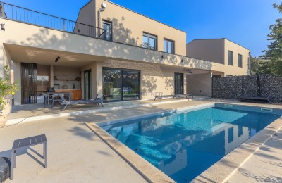 Neubau in modernem Design 5km von Poreč, Istrien