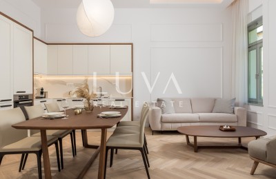 Opatija, Stadtzentrum, luxuriöse Wohnung 90,36 m² zu verkaufen