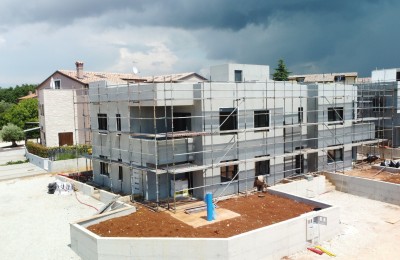 Penthouse mit Meerblick, Poreč, Neubau - in Gebäude