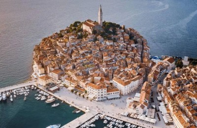 Istrien, Rovinj, Büroräume mit Studio-Apartment