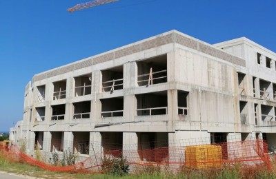 Verkauf von Wohnungen in einem neuen Gewerbe- und Wohnprojekt, Poreč