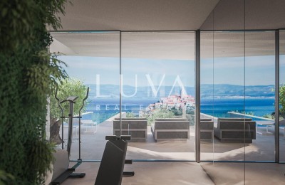 Vrbnik, Krk: Grundstück mit fertiggestelltem Projekt für den Bau einer Luxusvilla zu verkaufen