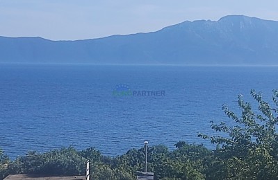 Apartmenthaus mit schöner Aussicht, 200 m vom Meer entfernt