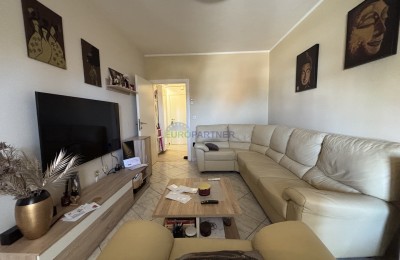 Istra, Poreč, Erdgeschosswohnung in der Nähe der Stadt