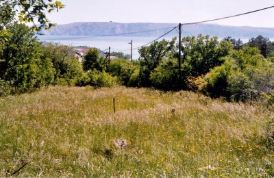 Grundstücke mit Panoramablick auf das Meer in der Nahe von N.Vinodolski