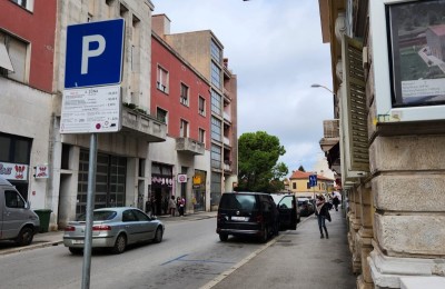 Wohnung zum Verkauf im Zentrum von Pula