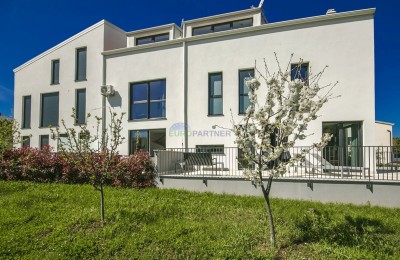 Reihenhaus 100 m vom MEER entfernt, Funtana