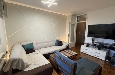 Zagreb, Špansko, Dreizimmerwohnung mit Balkon, 77 m2