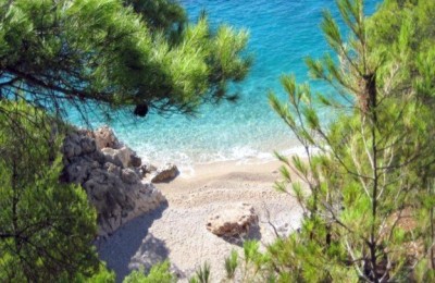 TOP LAGE-INSEL HVAR-erste Reihe zum Meer-Grundstück