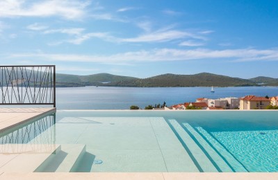 Žaborić, Šibenik, Luxusvilla mit Pool in Meeresnähe zu verkaufen