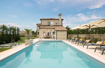 Luxuriöse moderne Steinvilla im Herzen Istriens, Kanfanar