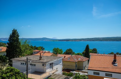 Crikvenica, Top-Lage!! Appartementhaus in Meeresnähe
