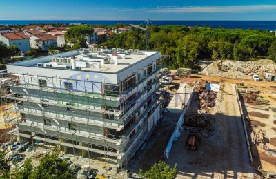 Istrien, Poreč, Erdgeschosswohnung in luxuriösem Neubau