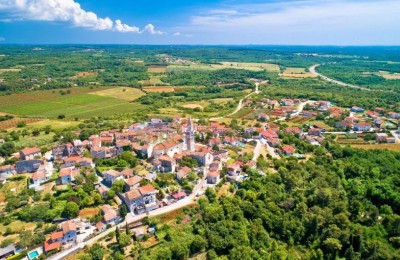 Istrien, Višnjan, Umgebung, Bauland mit Meerblick
