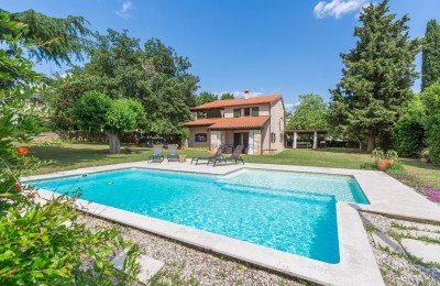 Istrien, Region Poreč. Freistehendes Haus mit großem Garten