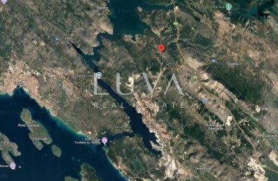 Šibenik, Bilice, 10.000 m² Bauland zu verkaufen