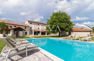 Barban, Istrien, luxuriöse Steinvilla mit Pool zu verkaufen