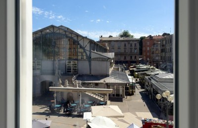 Schöne renovierte Wohnung im Zentrum, am Stadtmarkt