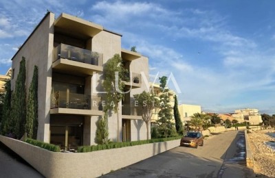 Pag, Mandre – luxuriöses Penthouse in einem Neubau am Meer, Nettonutzfläche 104  m², Wohnung S8