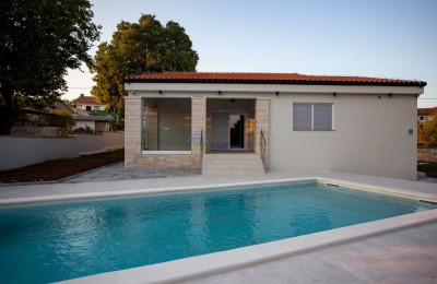 Istrien, Rovinj, wunderschönes Bungalow mit Pool in der Umgebung von Rovinj