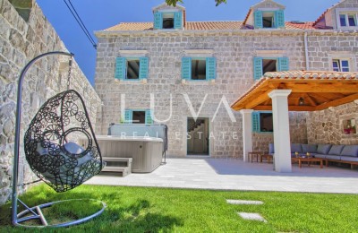 Lukushaus nahe dem Meer in Cavtat zu verkaufen