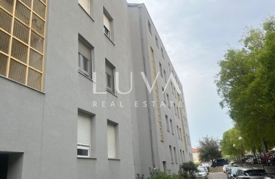 Zadar, Bili Brig, geräumige 4-Zimmer-Wohnung 87 m² zu verkaufen