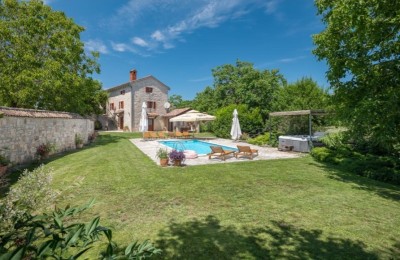 Haus mit Schwimmbad zu verkaufen, Tinjan