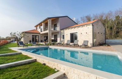 Haus Tinjan