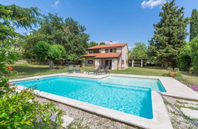 Istrien, Region Poreč. Freistehendes Haus mit großem Garten
