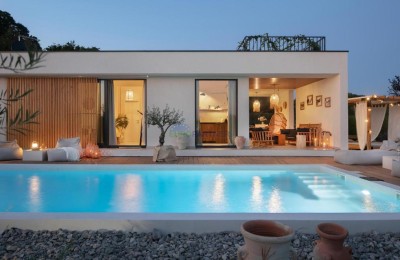 Modernes Bungalow mit ansprechendem Design, 12 km von Poreč, Istrien entfernt.