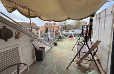 Zagreb, Britanski trg, Wohnung zur Renovierung im 3. Stock, 120 m²