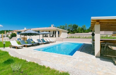 Labin Umgebung, luxuriöses Haus mit Pool zu verkaufen