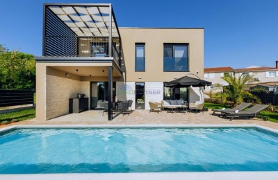 Istrien, eine wunderschöne Villa in Tar in der Nähe des Meeres