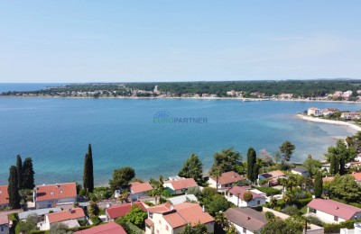 Novigrad-Gebiet, Haus 80 m vom Meer entfernt!