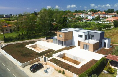 Moderne Villa 7 km von Poreč, Istrien