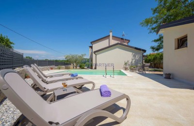 Istrien, Poreč , ein perfektes  Haus in der Umgebung von Poreč