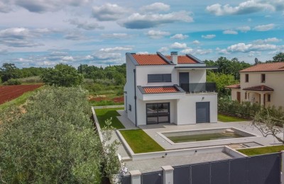 Poreč 5 km, neue Villa mit Pool, modernes Design