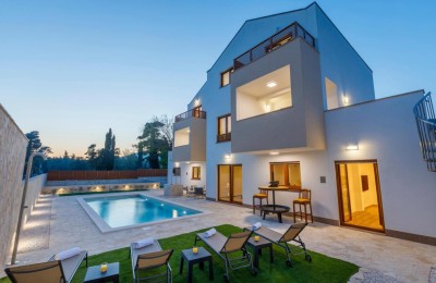 Haus Kastela