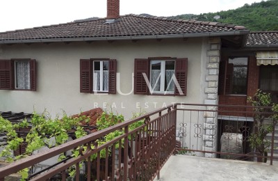 Lovran, großzügige 5-Zi.-Wohnung 168,72 m2 zu verkaufen