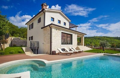 Designervilla mit Pool in Rabac