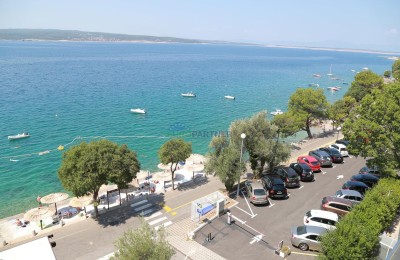 In der Nähe der Stadt Crikvenica bieten wir zum Verkauf ein 4****Hotel, am Meer