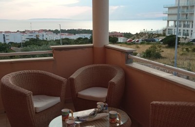 Pag, Novalja, Zwei-Zimmer-Wohnung mit Meerblick, 58 m²