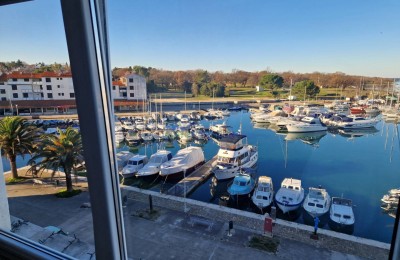 Wohnung erste Reihe zum Meer, Poreč, Červar-Porat